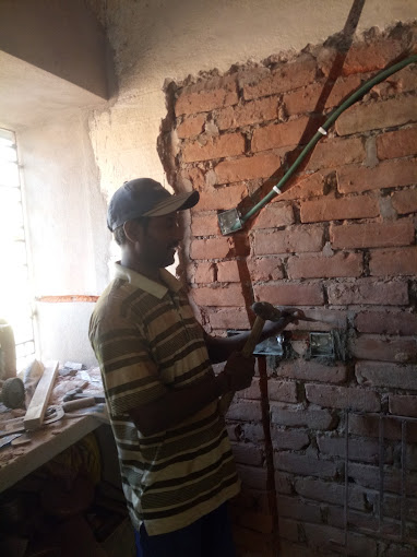 Raju Electrician in Kolkata, West Bengal